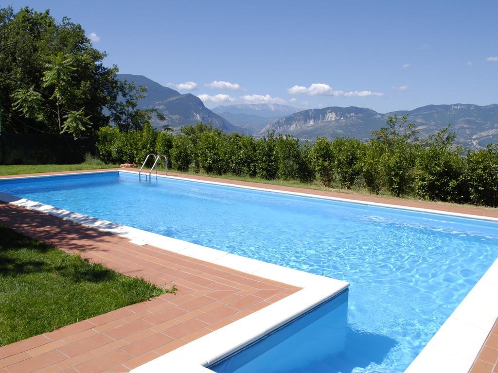 Belvilla By Oyo Villa Insieme San Valentino in Abruzzo Citeriore المظهر الخارجي الصورة
